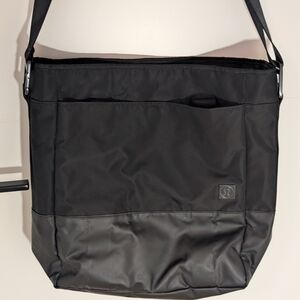 lululemon Black Nylon Gym Bag w Shoe bag